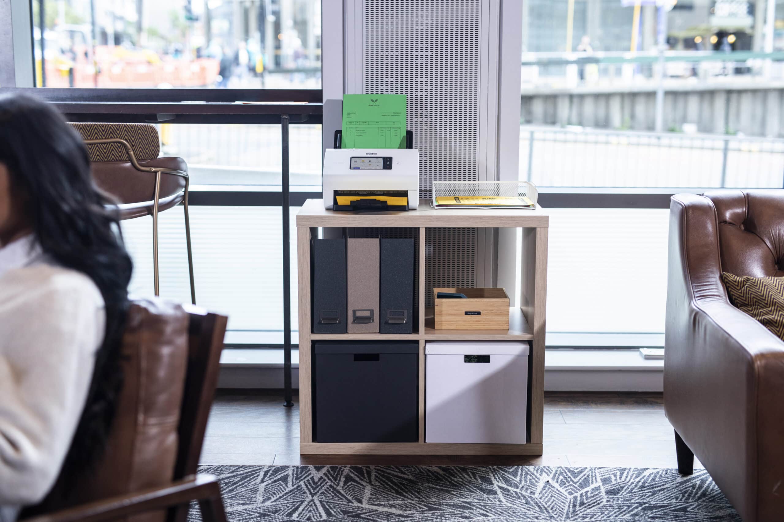Brother ADS-4900W A4 draadloze documentscanner op bureau