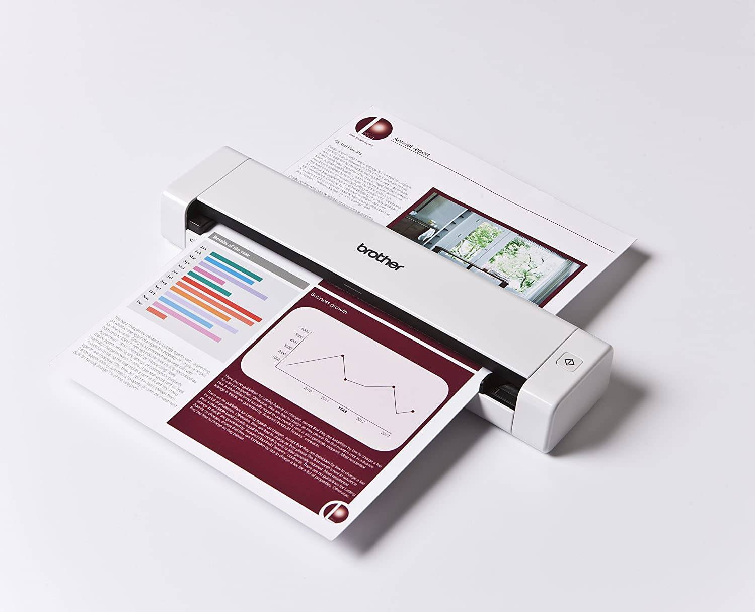 Brother DS-740D mobiele A4 documentscanner op bureau