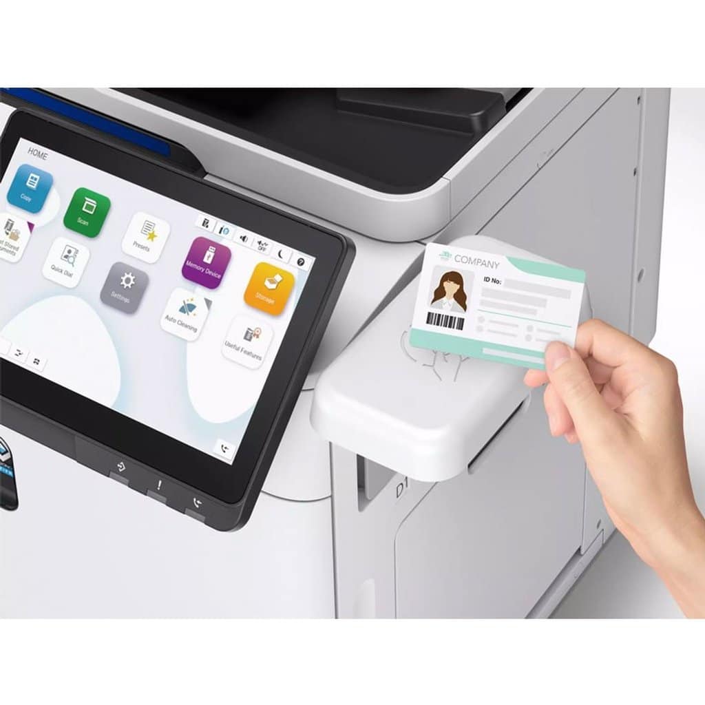 Epson Workforce Enterprise AM-C400 A4 kleuren MFP printer op kantoorvloer